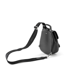 将图像加载到图库查看器中,Dior Gallop Sling Bag Black1ADBO022YKK_H00N Leather