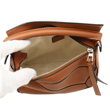 将图像加载到图库查看器中,LOEWE Puzzle Bag 2-Way Handbag Tan322.30.U95 2530 Calf Leather Size Mini