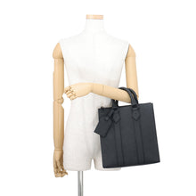 Load image into Gallery viewer, LOUIS VUITTON Sac Plat NoirM21884 Monogram・Taurillon