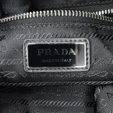 Load image into Gallery viewer, PRADA Re-Nylon Mariner Shoulder Black2VG133_2HG8_F0002_V_OOO Nylon Size Medium
