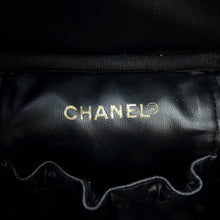 将图像加载到图库查看器中,CHANEL CC Logo Vertical Vanity BlackA01998 Caviar Leather