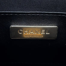 将图像加载到图库查看器中,CHANEL 2024 Cruise Collection CC Logo Star Chain Shoulder BlackAS4579 Lambskin