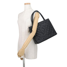 将图像加载到图库查看器中,CHANEL Medallion Tote BlackA01804 Caviar Leather