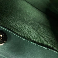 Load image into Gallery viewer, GUCCI Diana Tote Bag Green853226 AAEDB 3020 Leather Size Medium