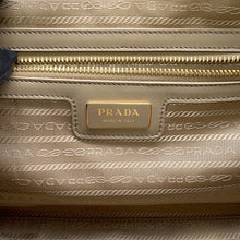 将图像加载到图库查看器中,PRADA Re-Edition 1978 Shoulder Medium Beige/White1BB115 Nylon Leather