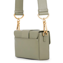 将图像加载到图库查看器中,Dior 30 Montaigne Box Bags Green Leather