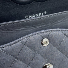 将图像加载到图库查看器中,CHANEL Matelasse W Flap ChainShoulder Bag GrayA01112 Canvas Size 25