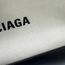 将图像加载到图库查看器中,BALENCIAGA Cross Body Bag Beige/Black639497 Canvas Leather