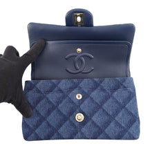 将图像加载到图库查看器中,CHANEL Matelasse W flap ChainShoulder Blue/IndigoA01113 Denim Size 23