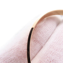 Load image into Gallery viewer, HERMES Kelly Bracelet PM Size PM/SHH109032B 00SH 18K Pink Gold