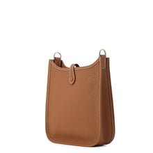 将图像加载到图库查看器中,HERMES Evelyne Short Gold Taurillon Clemence Size TPM