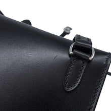 将图像加载到图库查看器中,HERMES Nap To Go Black Box Calf Leather