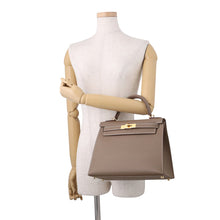 Load image into Gallery viewer, HERMES Outside Kelly Etoupe Epsom Size 28