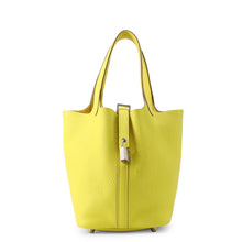 Load image into Gallery viewer, HERMES Picotin Lock Lime Taurillon Clemence Size PM