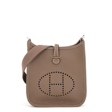Load image into Gallery viewer, HERMES Evelyne Long Amazon Etoupe Taurillon Clemence Size TPM
