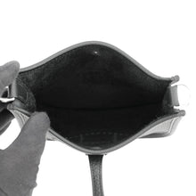 Load image into Gallery viewer, HERMES Evelyne Long Amazon Black Taurillon Clemence Size TPM