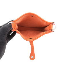 Load image into Gallery viewer, HERMES Evelyne Long Orange Taurillon Clemence Size TPM