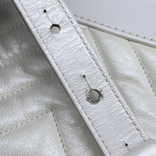 将图像加载到图库查看器中,CHANEL Gabriel de CHANEL Hobo Bag MetalicWhiteA91810 Aged Calf Leather Size Small