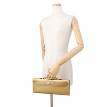 Load image into Gallery viewer, HERMES Kelly cut Dore Chevre Shamqila