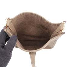 Load image into Gallery viewer, HERMES Evelyne3 Etoupe Taurillon Clemence Size 23