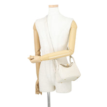 Load image into Gallery viewer, HERMES Lindy Craie Taurillon Clemence Size Mini