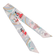 将图像加载到图库查看器中,HERMES Twilly Flying Carre Carres Volants Gris Perle/Rose Pearl Silk100%