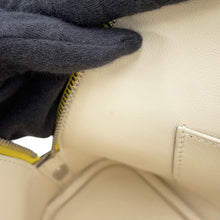 Load image into Gallery viewer, HERMES Bolide 1923 tricolor Nata/Jaune Citron/Terre Battue Epsom Size 25