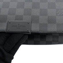 Load image into Gallery viewer, LOUIS VUITTON District NoirN41260 Damier Graphite Size PM