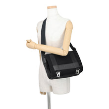 Load image into Gallery viewer, CHANEL Sports Line Messenger Bag Shoulder Bag Navy/BlackA26169 Felt Nylon