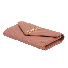 将图像加载到图库查看器中,SAINT LAURENT PARIS Cassandra Wallet Barely Pink372264 Leather