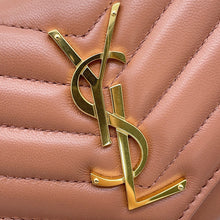 将图像加载到图库查看器中,SAINT LAURENT PARIS Cassandra Wallet Barely Pink372264 Leather