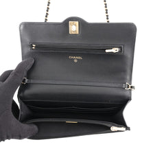 将图像加载到图库查看器中,CHANEL Matelasse Chain wallet BlackAP4218-B17773-94305 Lambskin/Patent Leather