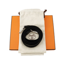 Load image into Gallery viewer, HERMES Evelyne Long Amazon Black Taurillon Clemence Size TPM