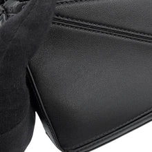 Load image into Gallery viewer, LOEWE Puzzle bag BlackA510PLIX04 Feather Light Napalm Size Mini