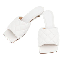 将图像加载到图库查看器中,Bottega Veneta Quilted Padded Mules White729764VBRR09122 Leather Size 36