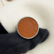 Load image into Gallery viewer, HERMES Serie Button Short Coat Size 34 Ivory3H0102DA Cashmere100%