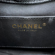 将图像加载到图库查看器中,CHANEL Matelasse Mini Messenger Bag BlackAS3867 Caviar Leather