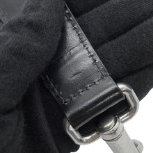 Load image into Gallery viewer, LOUIS VUITTON NoeCargo NoirM13985 Calf Leather