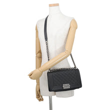 Load image into Gallery viewer, CHANEL Boy Chanel 25 BlackA67086 Caviar Leather Size 25