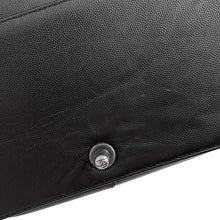 将图像加载到图库查看器中,CHANEL Boy Chanel 25 BlackA67086 Caviar Leather Size 25
