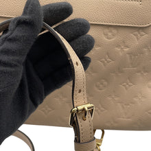 将图像加载到图库查看器中,LOUIS VUITTON Pont Neuf DuneM41754 Monogram Empreinte Leather Size GM