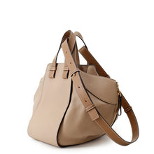Load image into Gallery viewer, LOEWE hammock SandA538S35X51 2150 Soft Grained Calf Leather Size Small