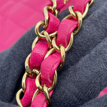 将图像加载到图库查看器中,CHANEL Matelasse W flap Chain Shoulder Bag PinkA01113 Caviar Leather Size 23