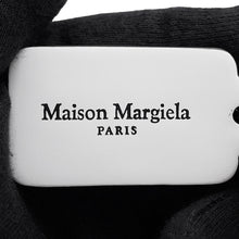将图像加载到图库查看器中,Maison Margiela 4-Stitch Tag Key Ring White/Black Metal Leather