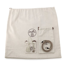将图像加载到图库查看器中,HERMES Kelly Retourne Pearl Grey Togo Leather Size 28