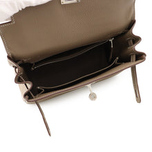 Load image into Gallery viewer, HERMES Kelly Retourne Etoupe Togo Leather Size 25