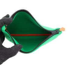 Load image into Gallery viewer, HERMES NeoVan Pouch Traffic Jam Green Polyamide 80%, Elastane 20% Size PM