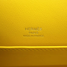 将图像加载到图库查看器中,HERMES Geta Jaune de Naples Chevre Myzore Goatskin