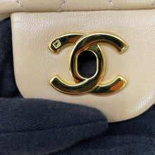Load image into Gallery viewer, CHANEL Matelasse W flap Chain Shoulder Bag BeigeA01113 Lambskin Size 23