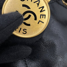 Load image into Gallery viewer, CHANEL CHANEL 22 Small Handbag BlackAS3260-B19059-94305 Shiny Calf Leather Size Small